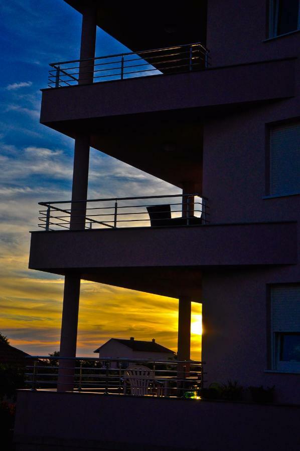 Apartments Lalea Задар Экстерьер фото