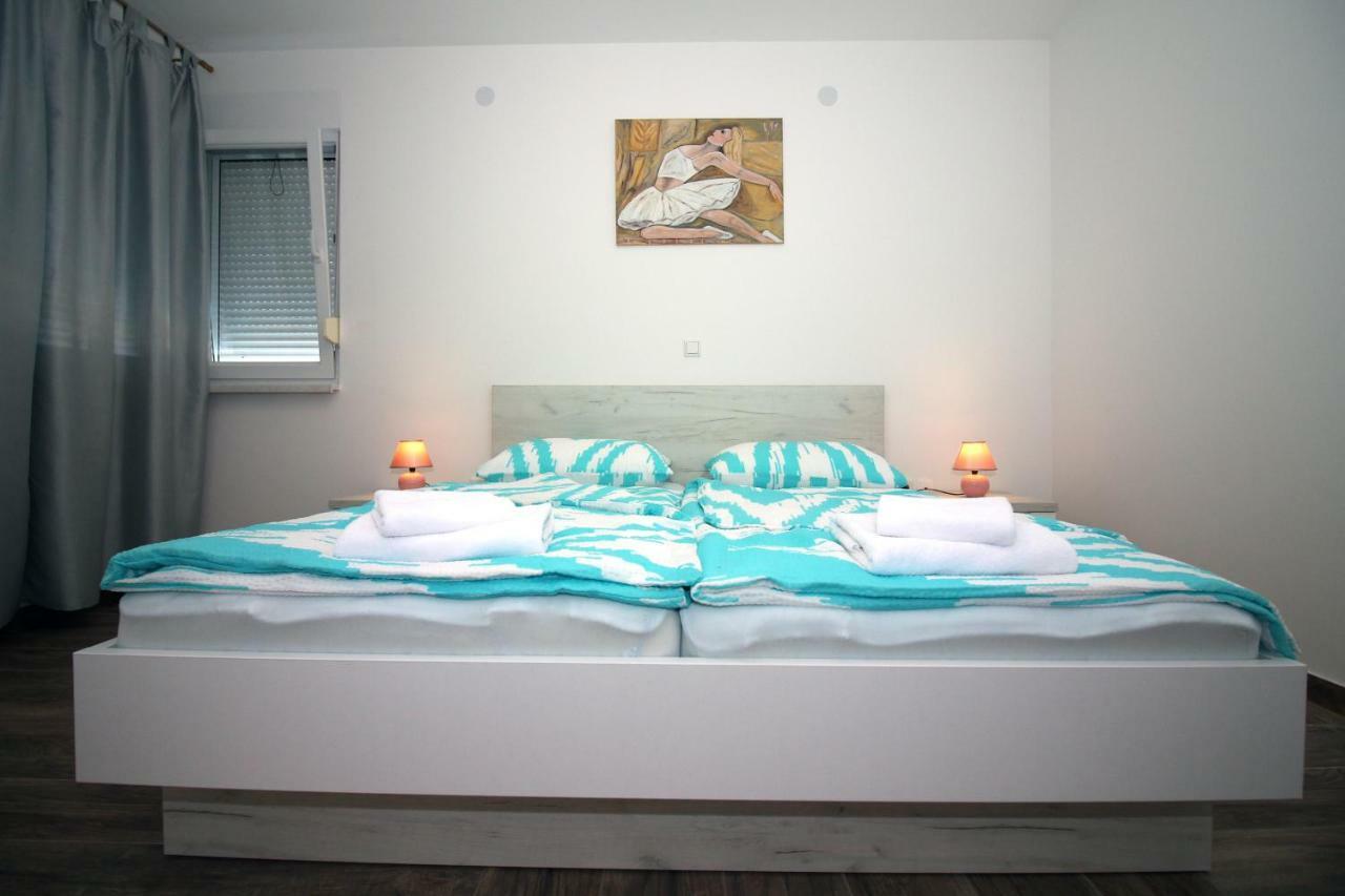 Apartments Lalea Задар Экстерьер фото